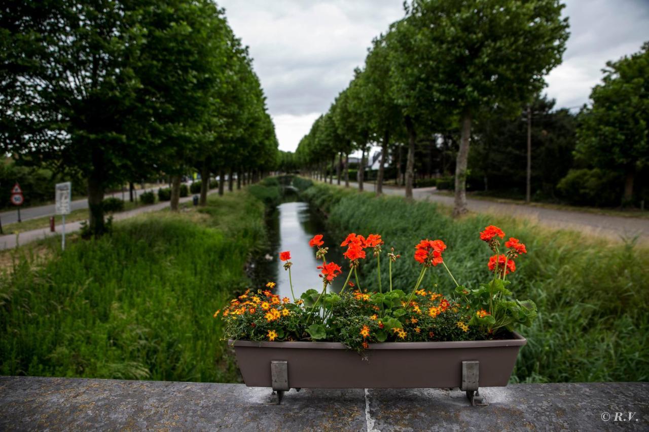 De Minnetuin Wachtebeke Exterior photo